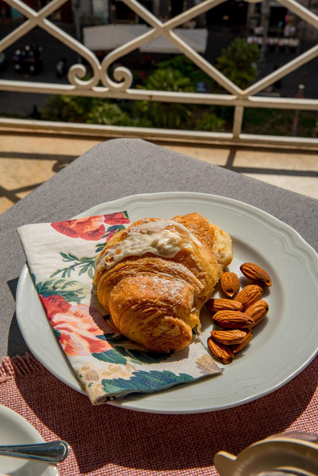 Bed & Breakfast Ruffo Di Bagnara Palazzo Monumentale Napels